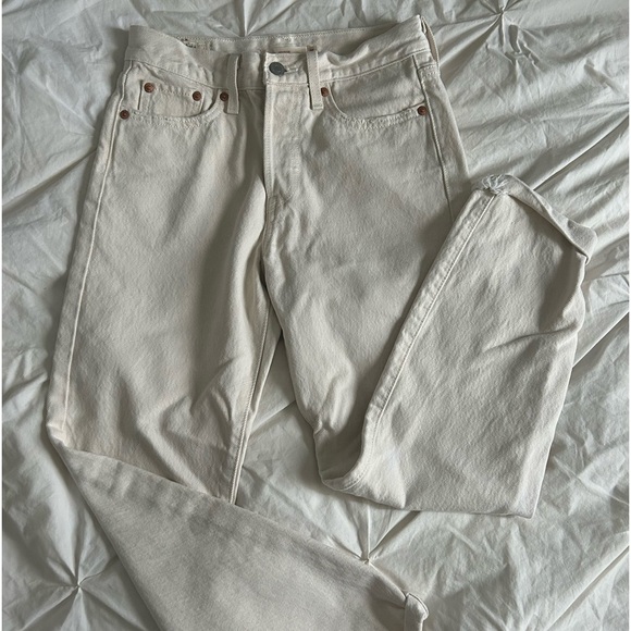 LEVI Wedgie White Jeans - Copy - Picture 5 of 7